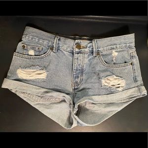 Amuse Society sz 27 jean shorts